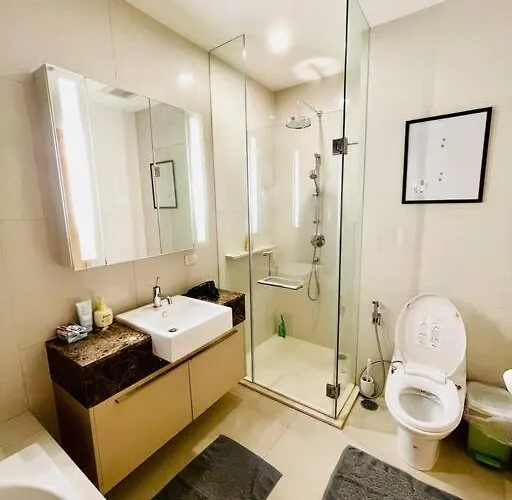 Luxury 2br On The Clouds In Prime Area Apartamento Bangkok