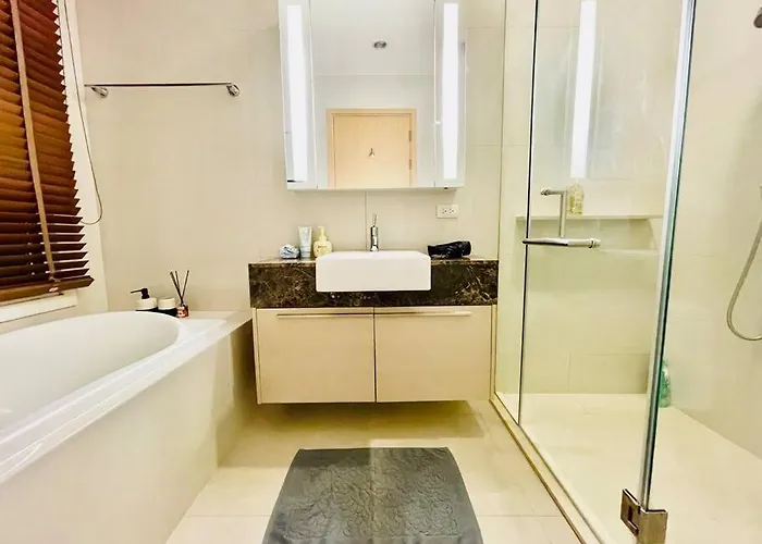 Luxury 2br On The Clouds In Prime Area Bangkok